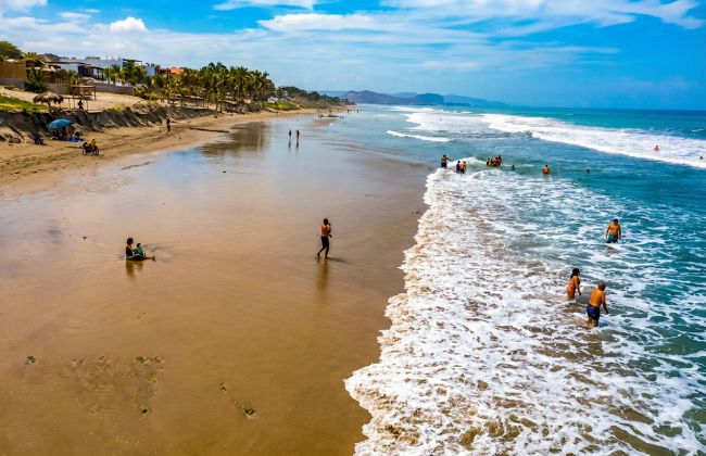 Playa Vichayito piura